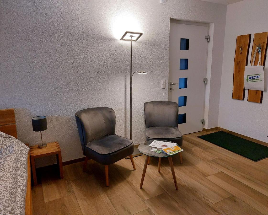 Ferienglueck Unterkirnach Apartment Exterior foto